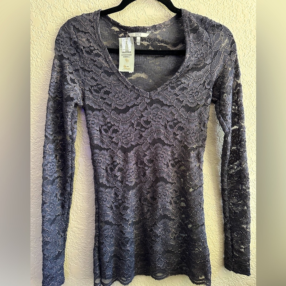 BKE LACE TOP XS NWT
